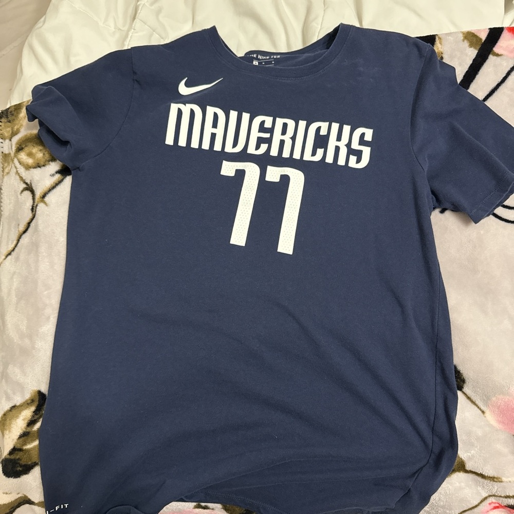 Navy Dallas Mavericks Tshirt
